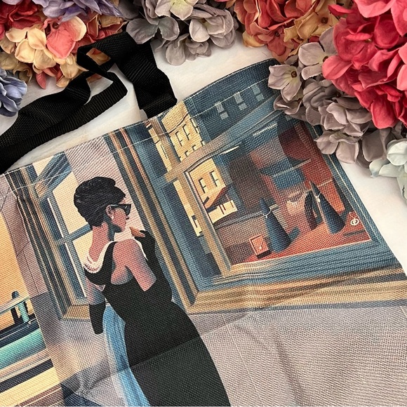 Eco-Friendly Audrey Hepburn Breakfast at Tiffany’s Folding Tote Bag - Picture 6 of 12